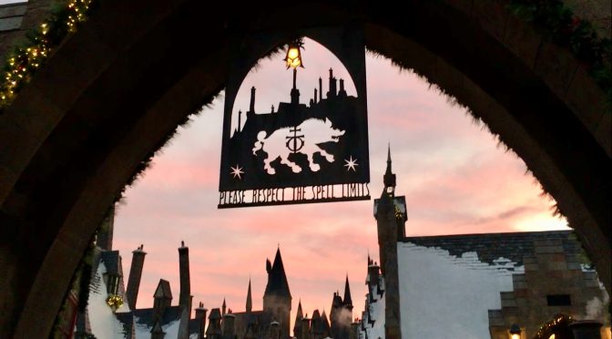 RANDOM TIPS for UNIVERSAL STUDIOS, ISLANDS OF ADVENTURE AND THE WIZARDING WORLD OF HARRY POTTER!